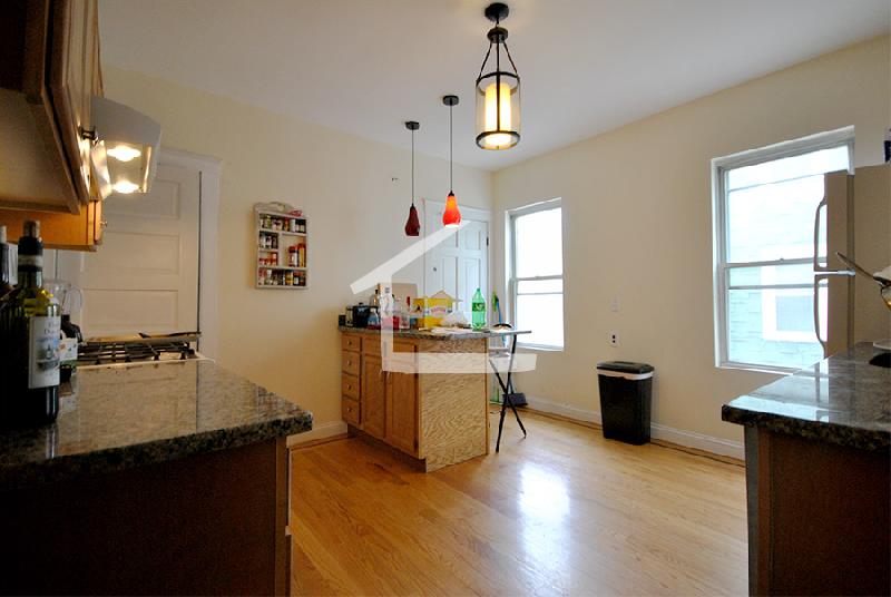 47 Easton St, Allston