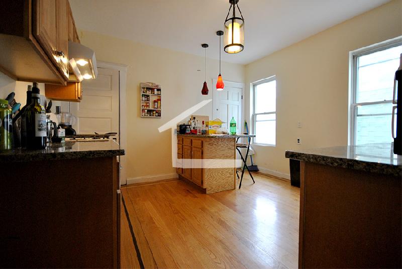 47 Easton St, Allston