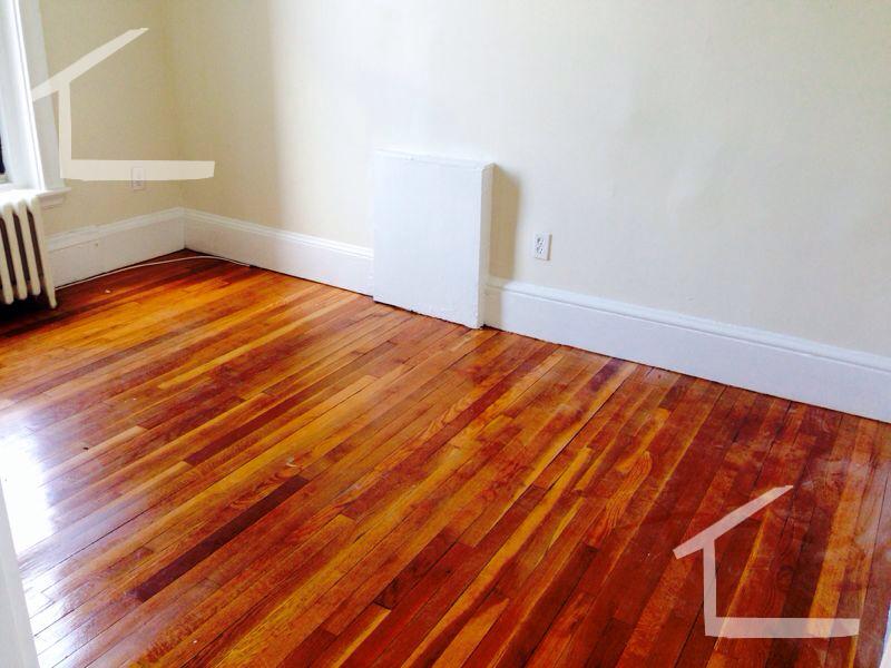 41 Bay State Rd, Fenway