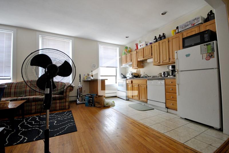 3 Sutherland Rd, Brighton