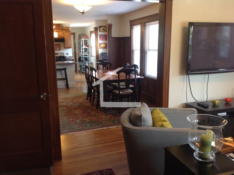 61 Poplar St, Mount Auburn (Watertown)