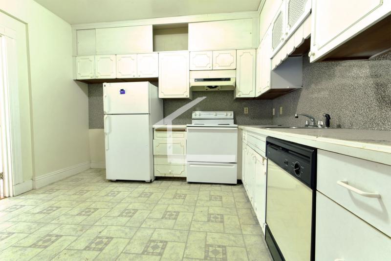 1232 Beacon St, Coolidge Corner