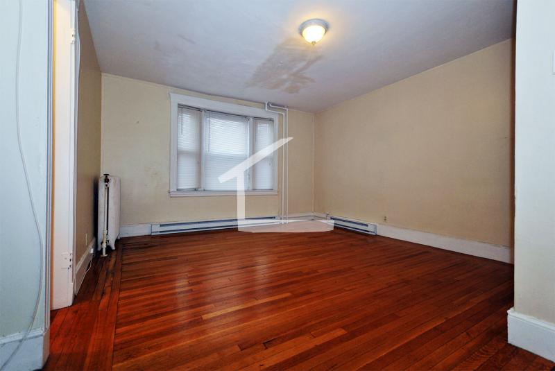 1615 Commonwealth Ave, Brighton