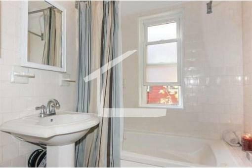 10 Cambridge Ter, Porter Square