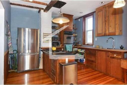 10 Cambridge Ter, Porter Square