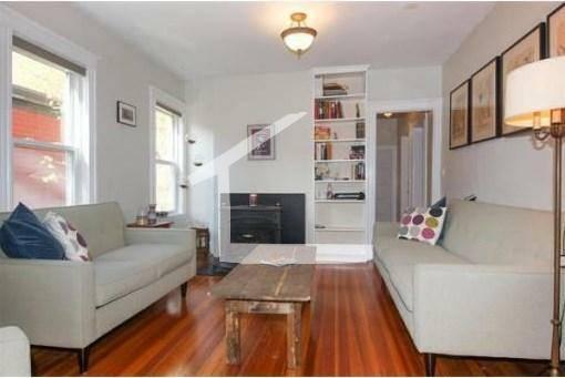 10 Cambridge Ter, Porter Square