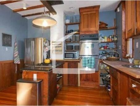 10 Cambridge Ter, Porter Square