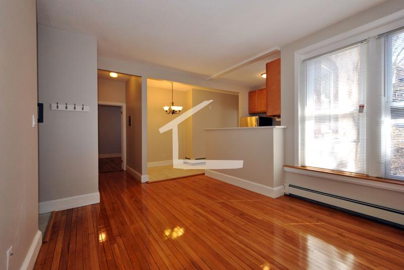 168 Winthrop Rd, Washington Square