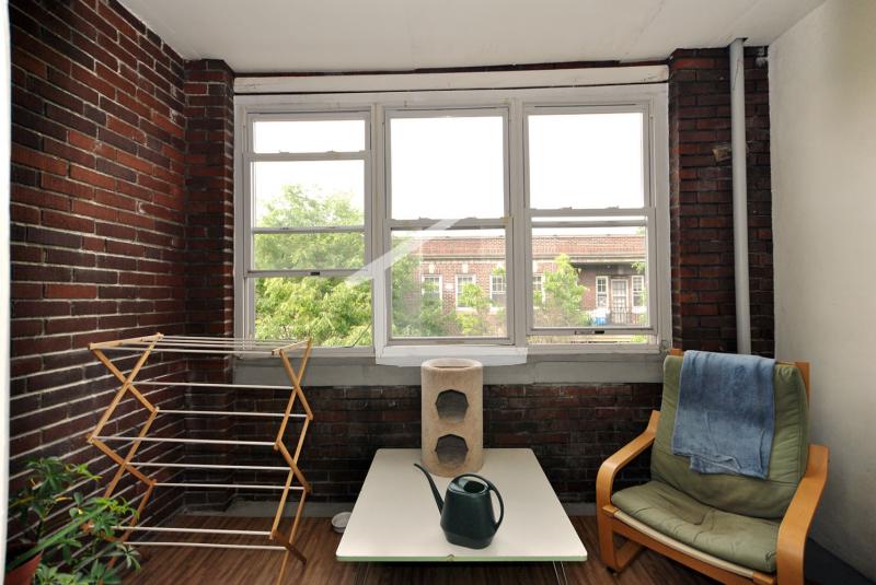 19 Melvin Ave, Brighton