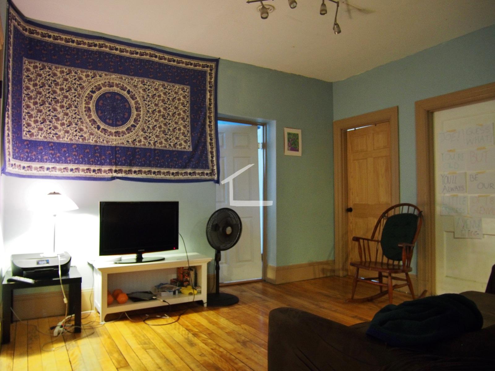 16 Glenville Ave, Allston