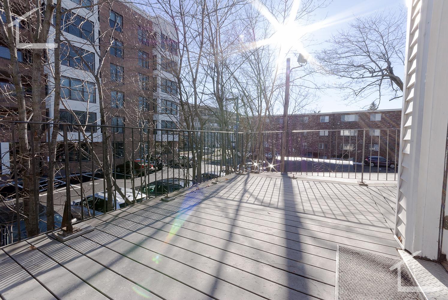 69 Ashford St, Allston