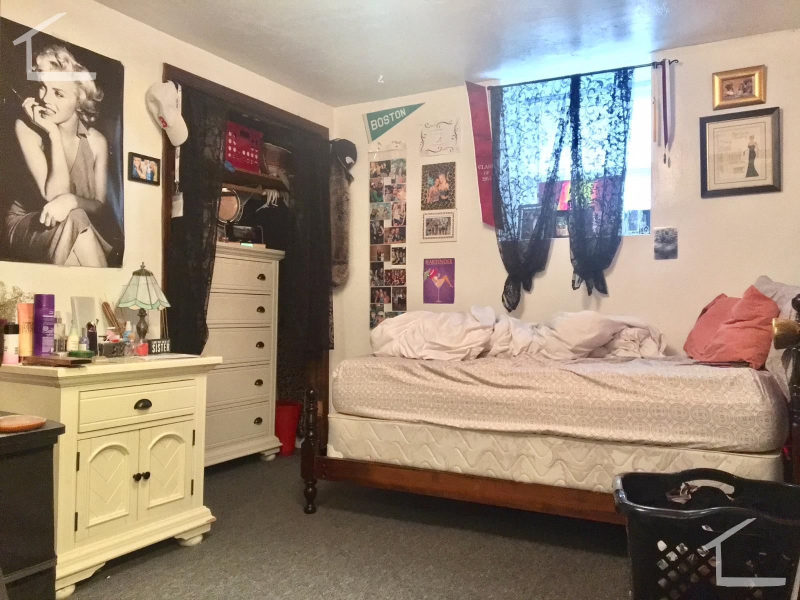 87 Sheridan St, Jamaica Plain