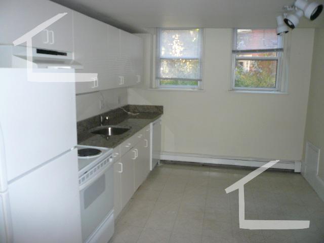 191 Winthrop Rd, Brookline Hills