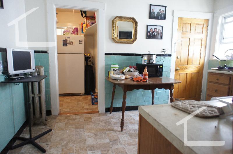 8 Feneno Ter, North Brookline