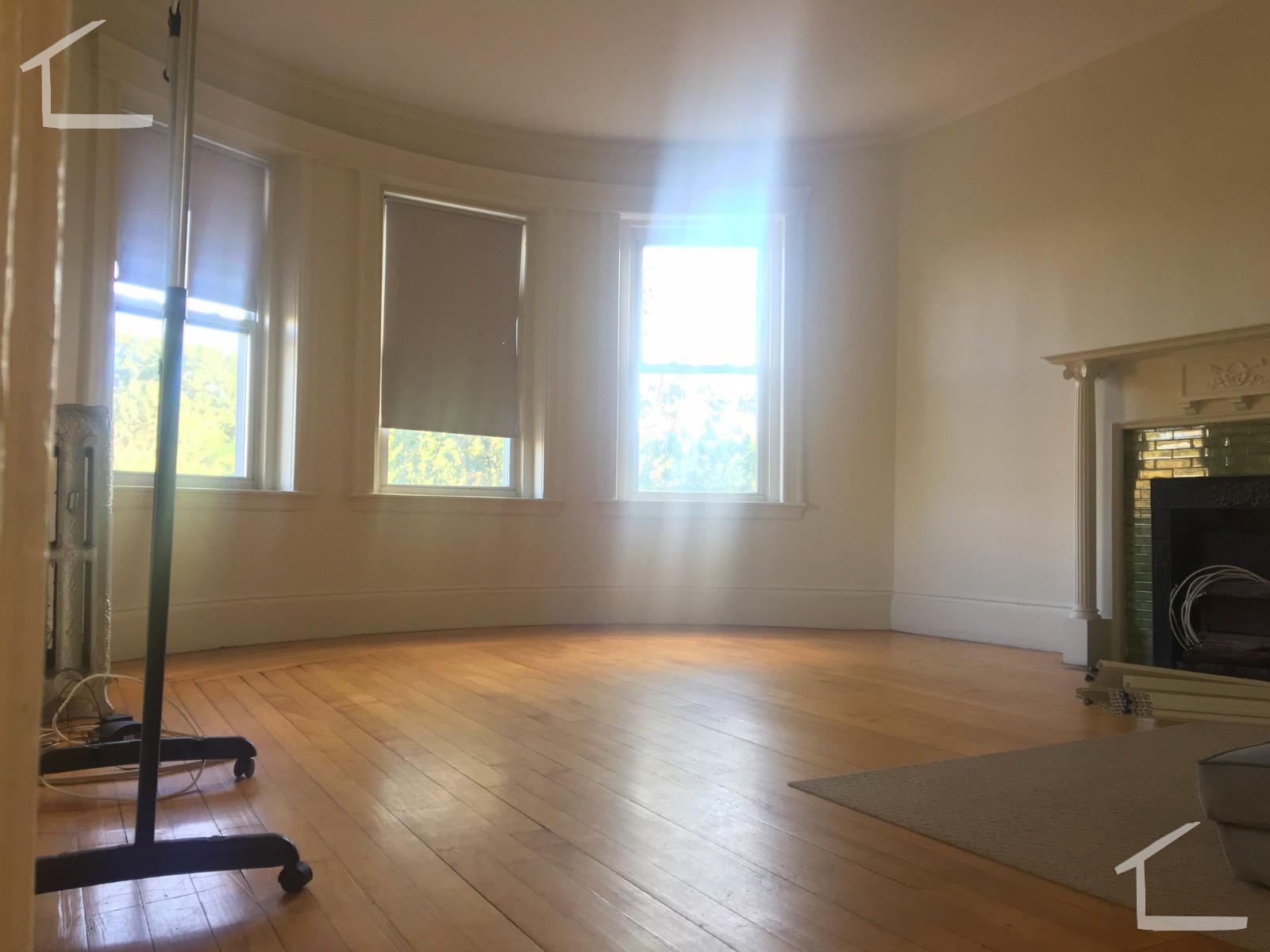 1822 Beacon St, Chestnut Hill