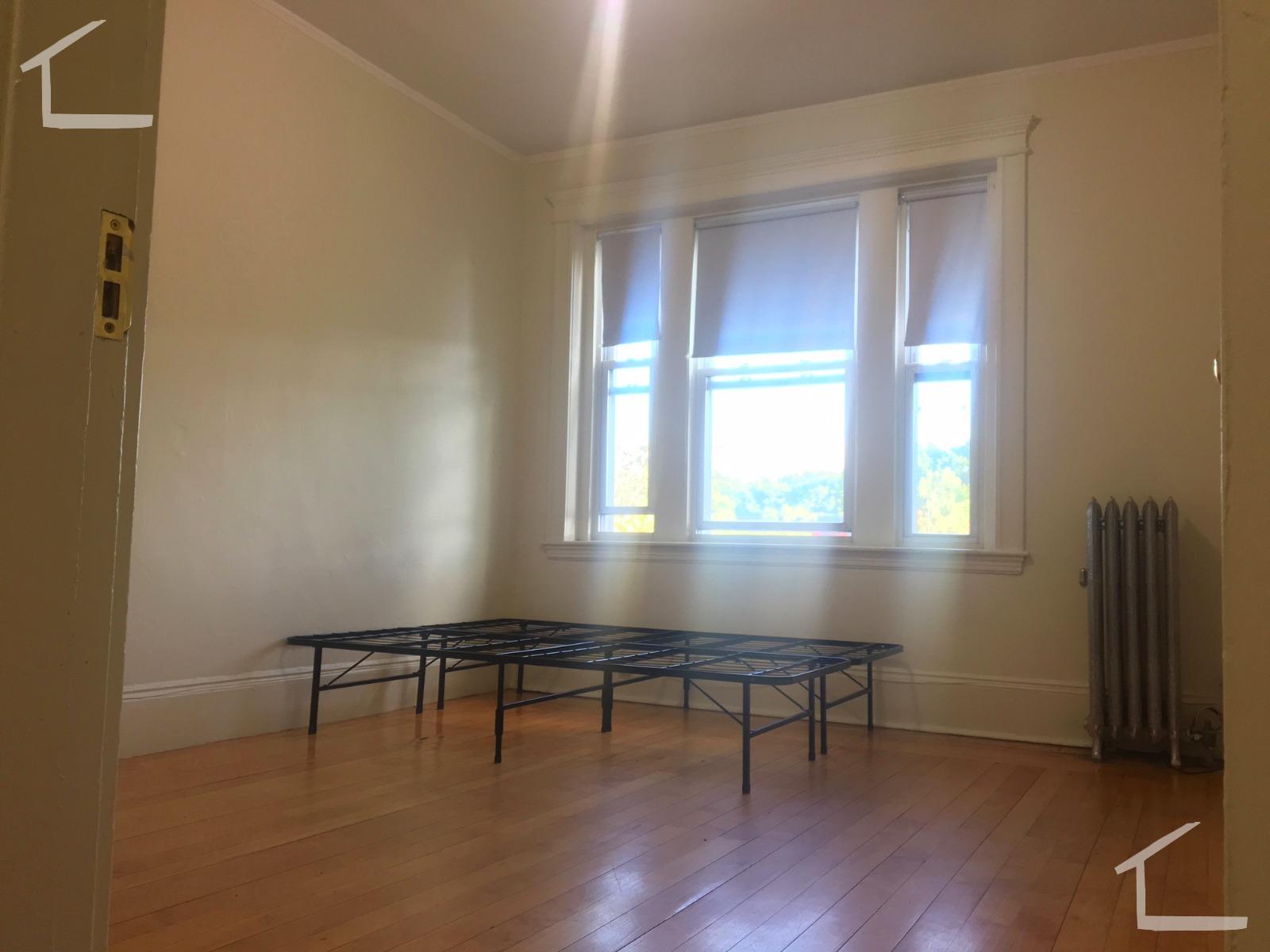 1822 Beacon St, Chestnut Hill