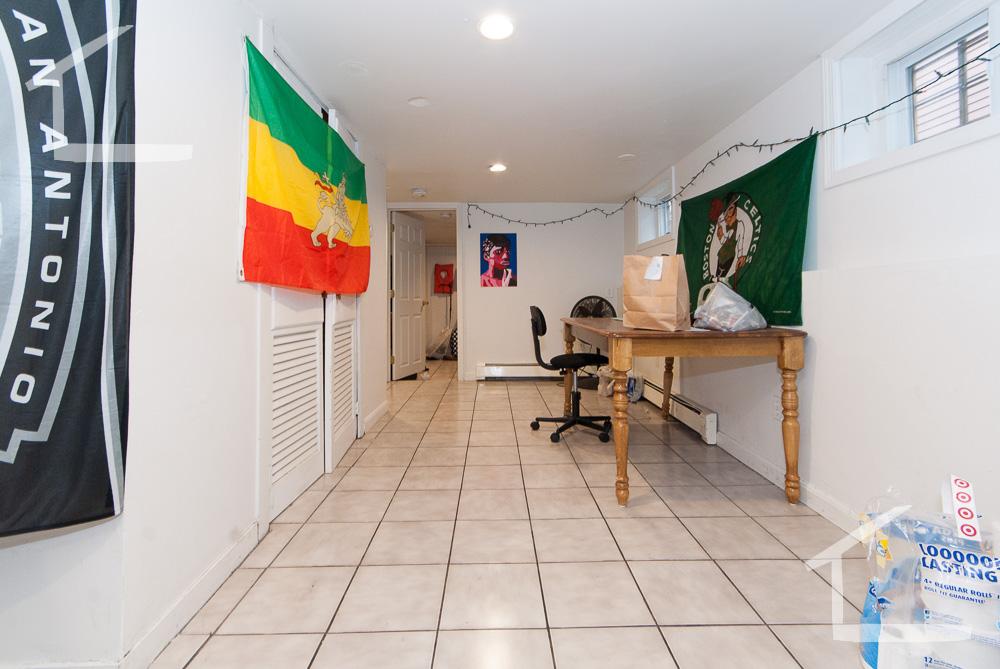 9 Wadsworth St, Allston