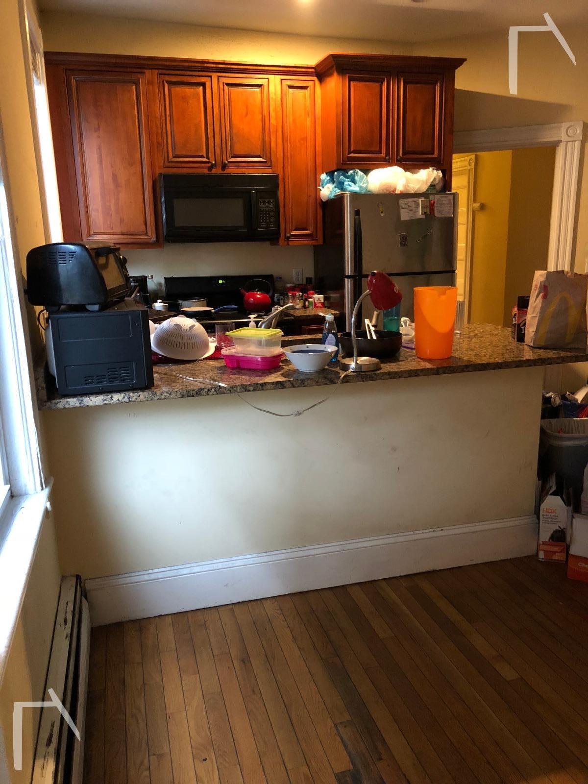 36 Cherokee St, Mission Hill