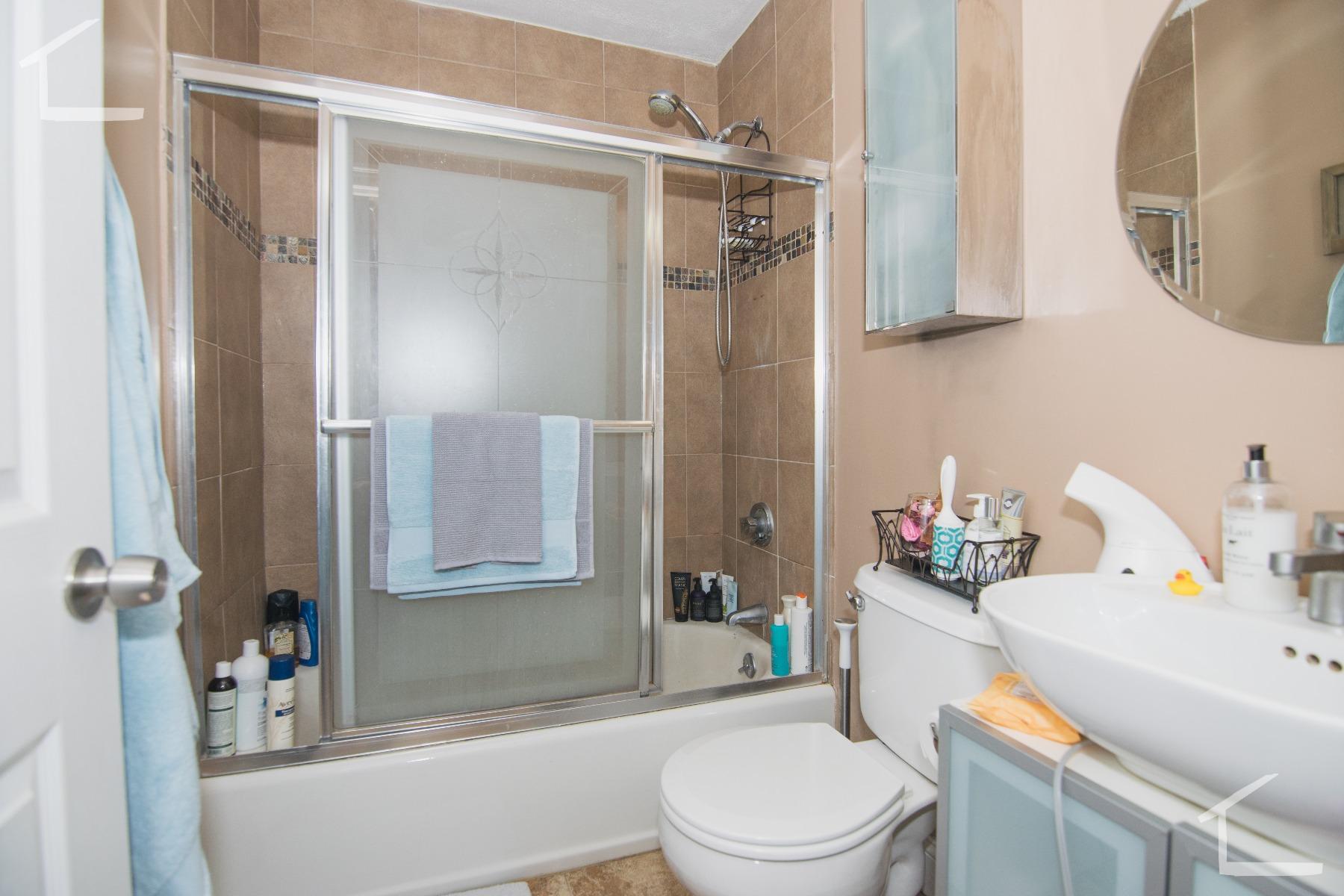 47 Gardner St, Allston