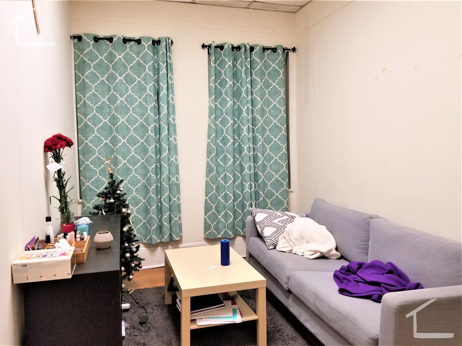 17 Aberdeen St, Fenway