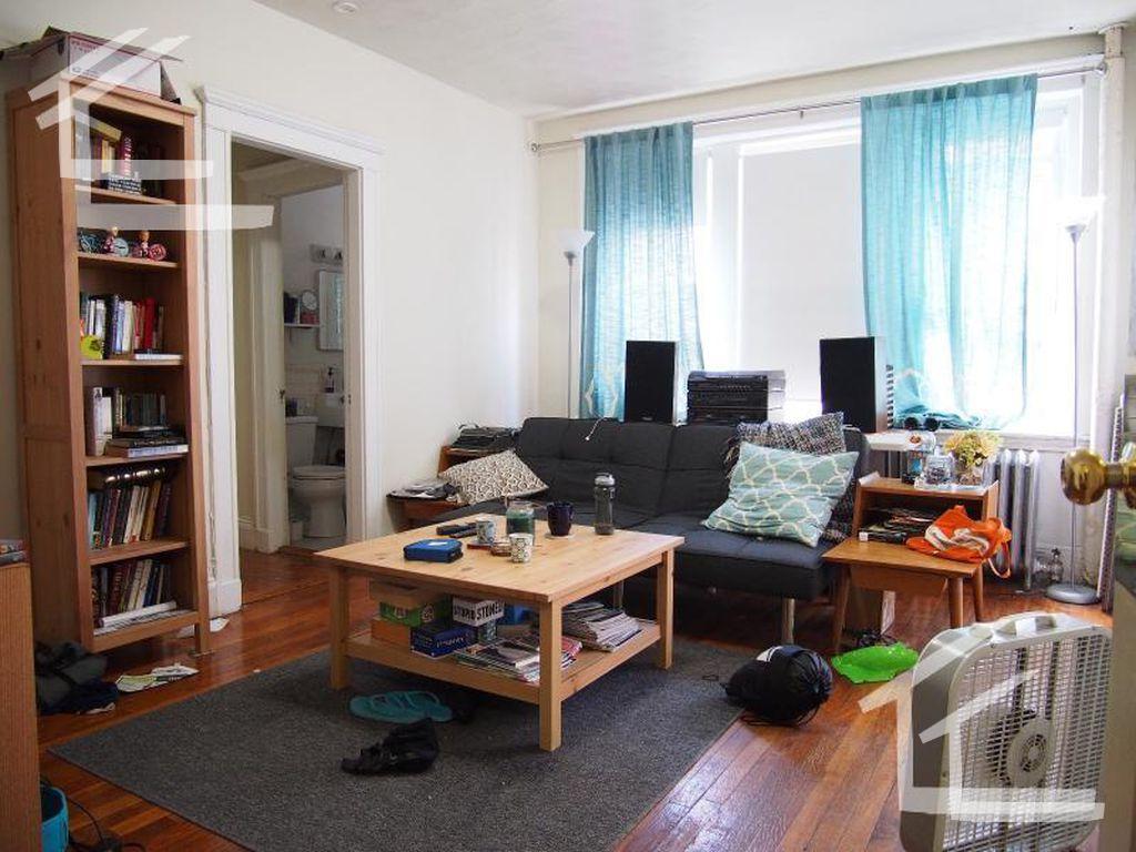 99 Brainerd Rd, Allston