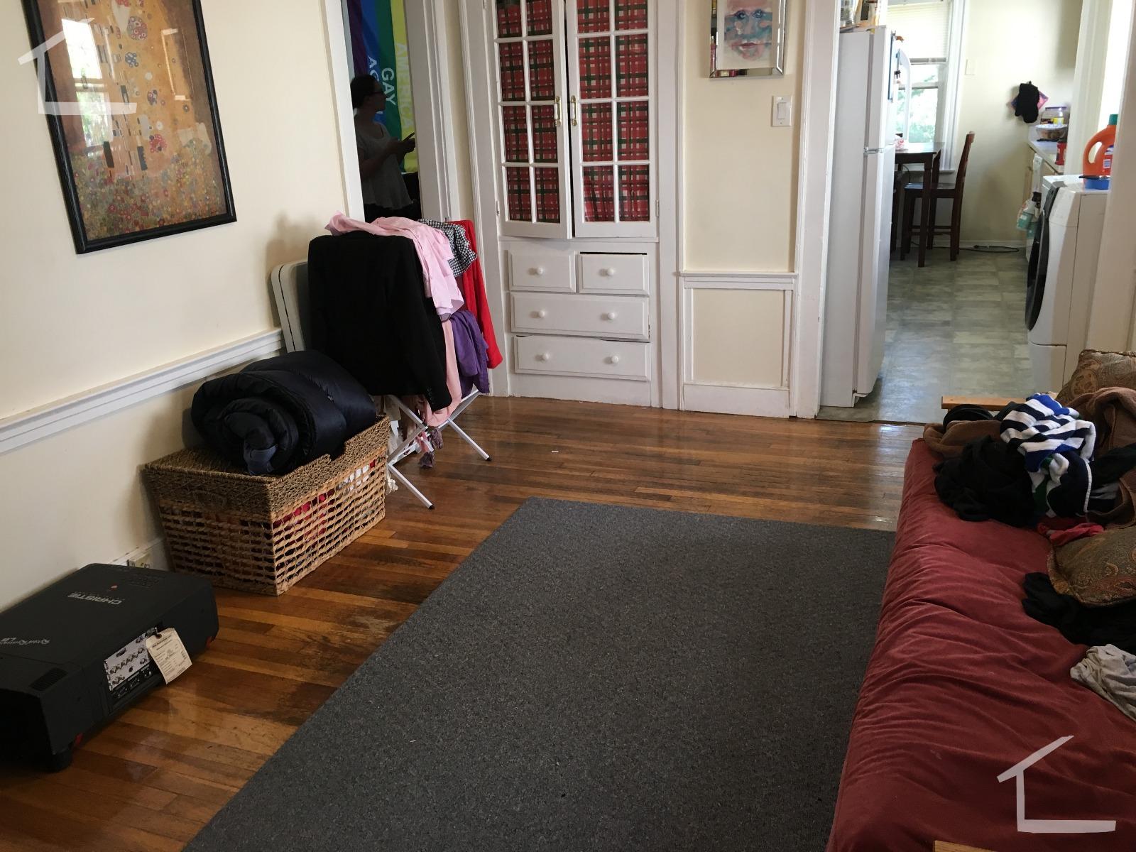 62 Brock St, Oak Square