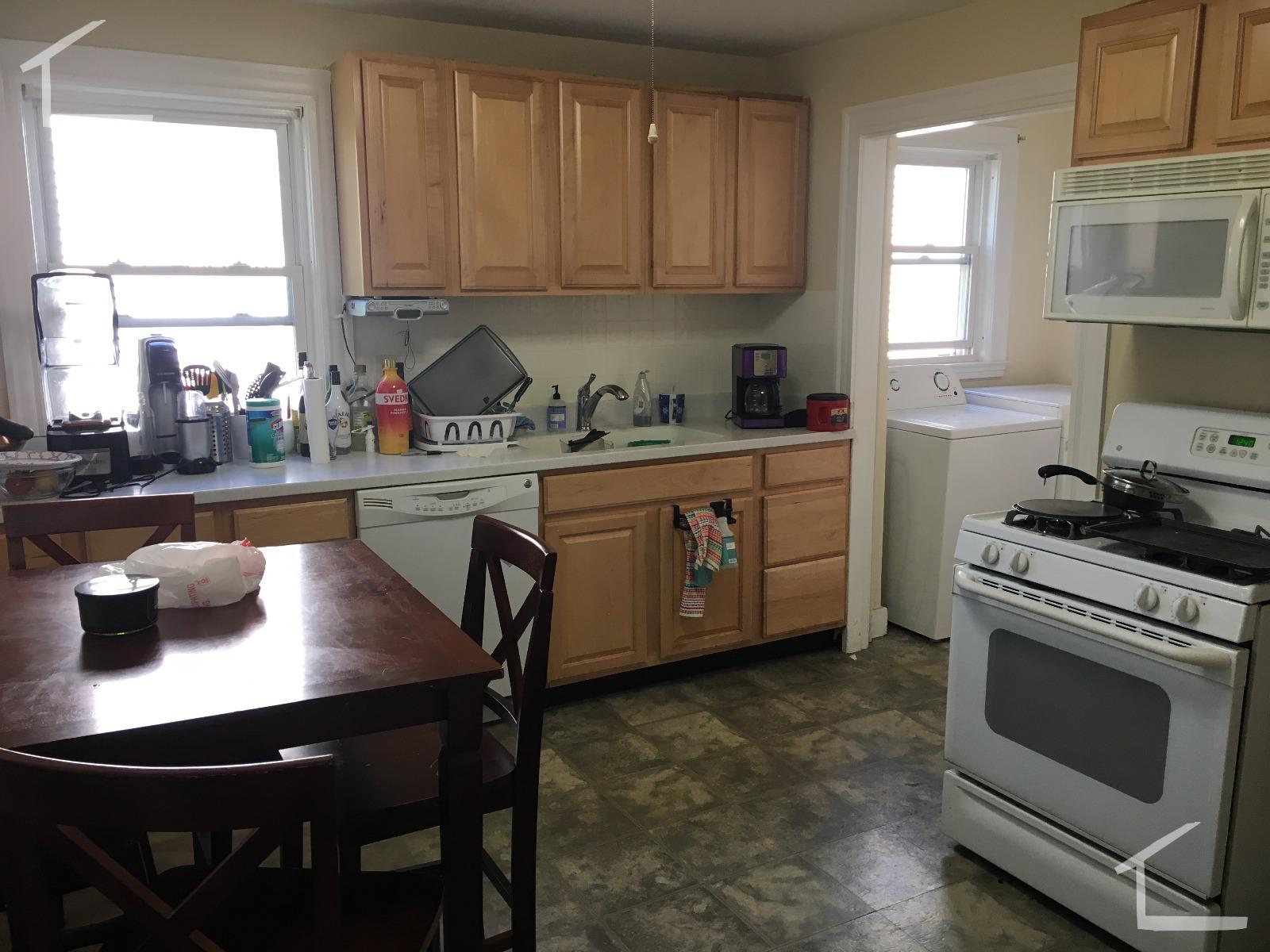 62 Brock St, Oak Square