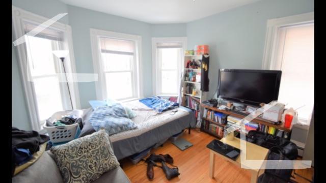 76 Easton St, Lower Allston