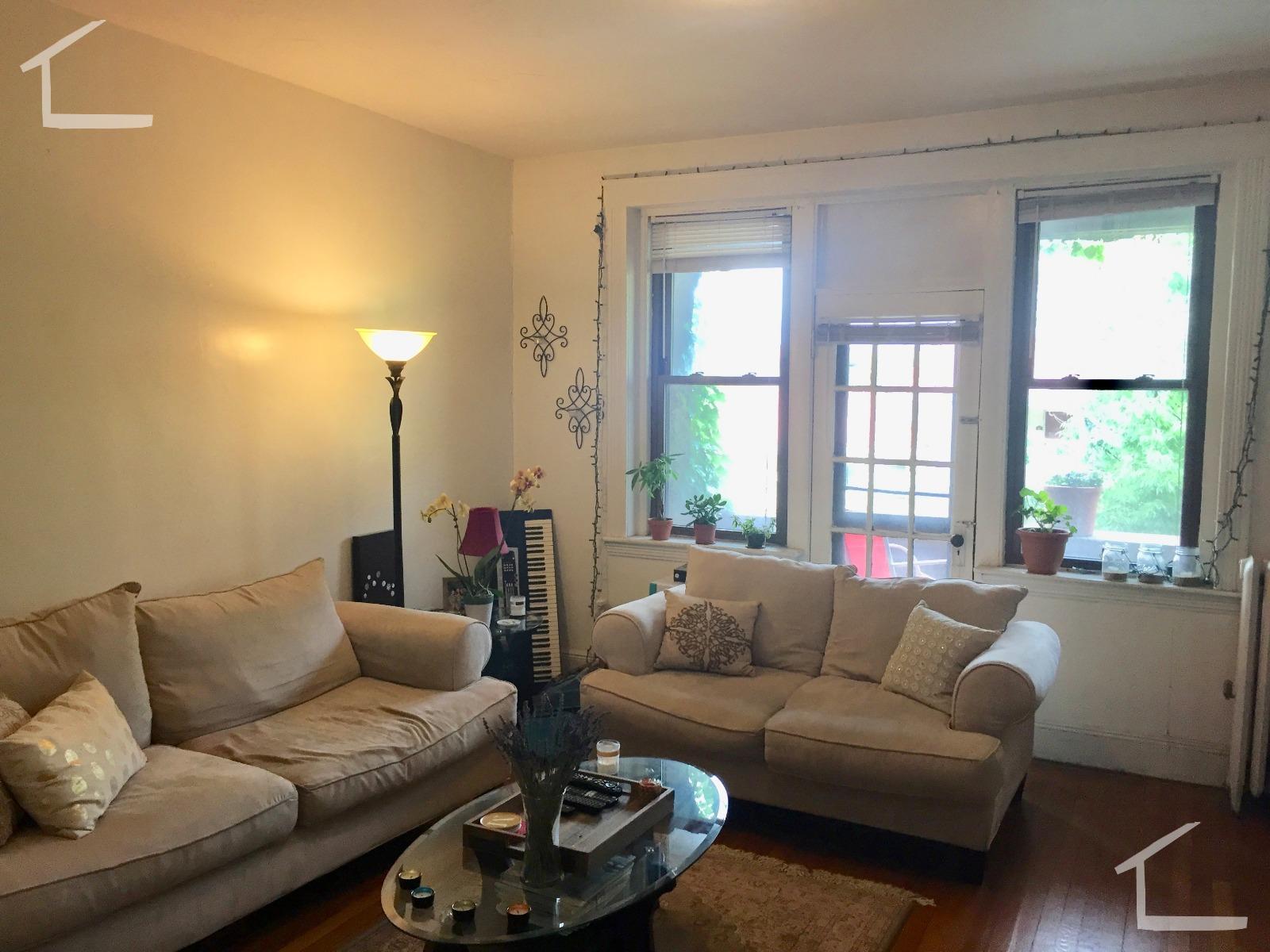 35 Mount Hood Rd, Brighton