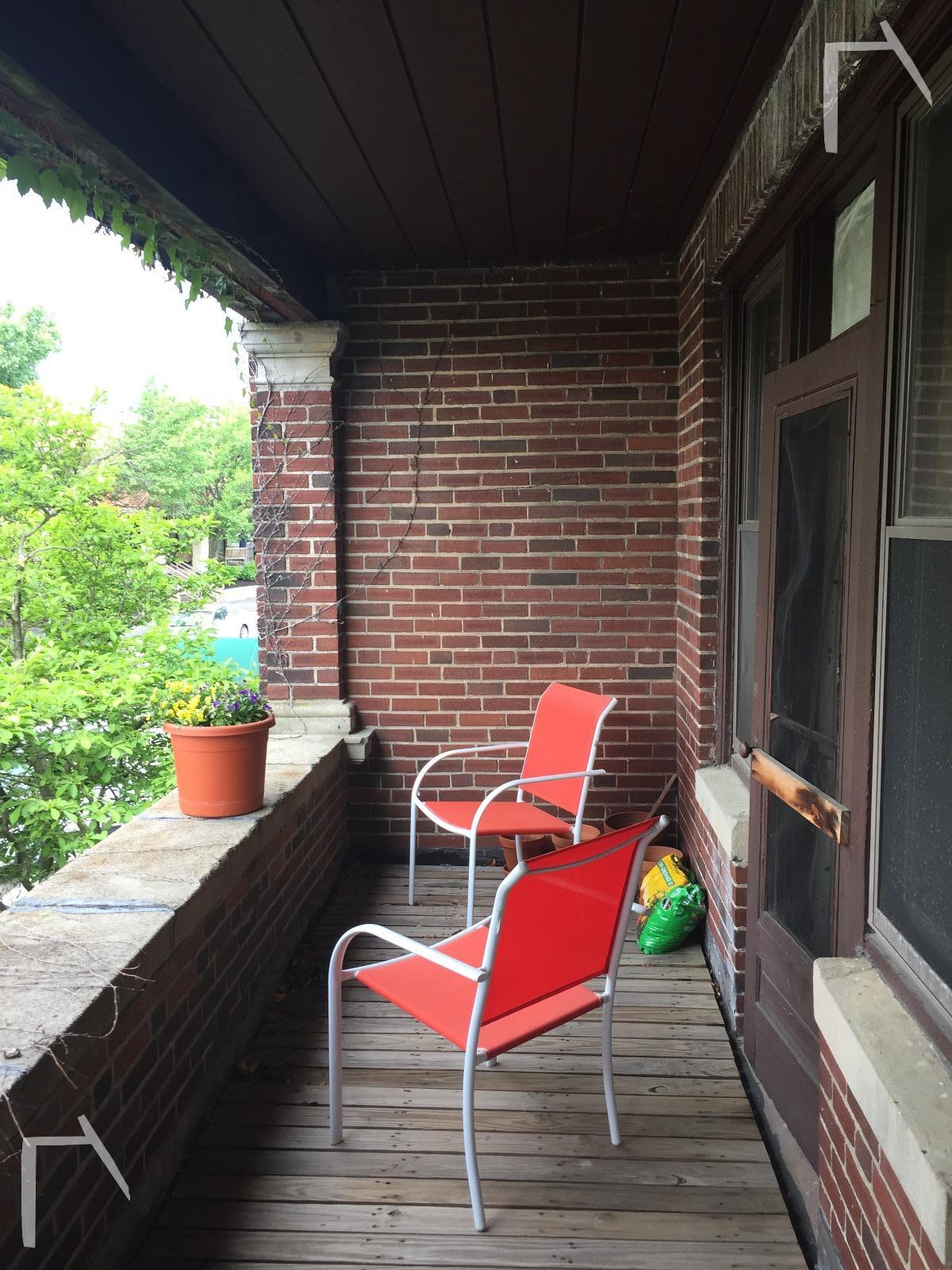 35 Mount Hood Rd, Brighton