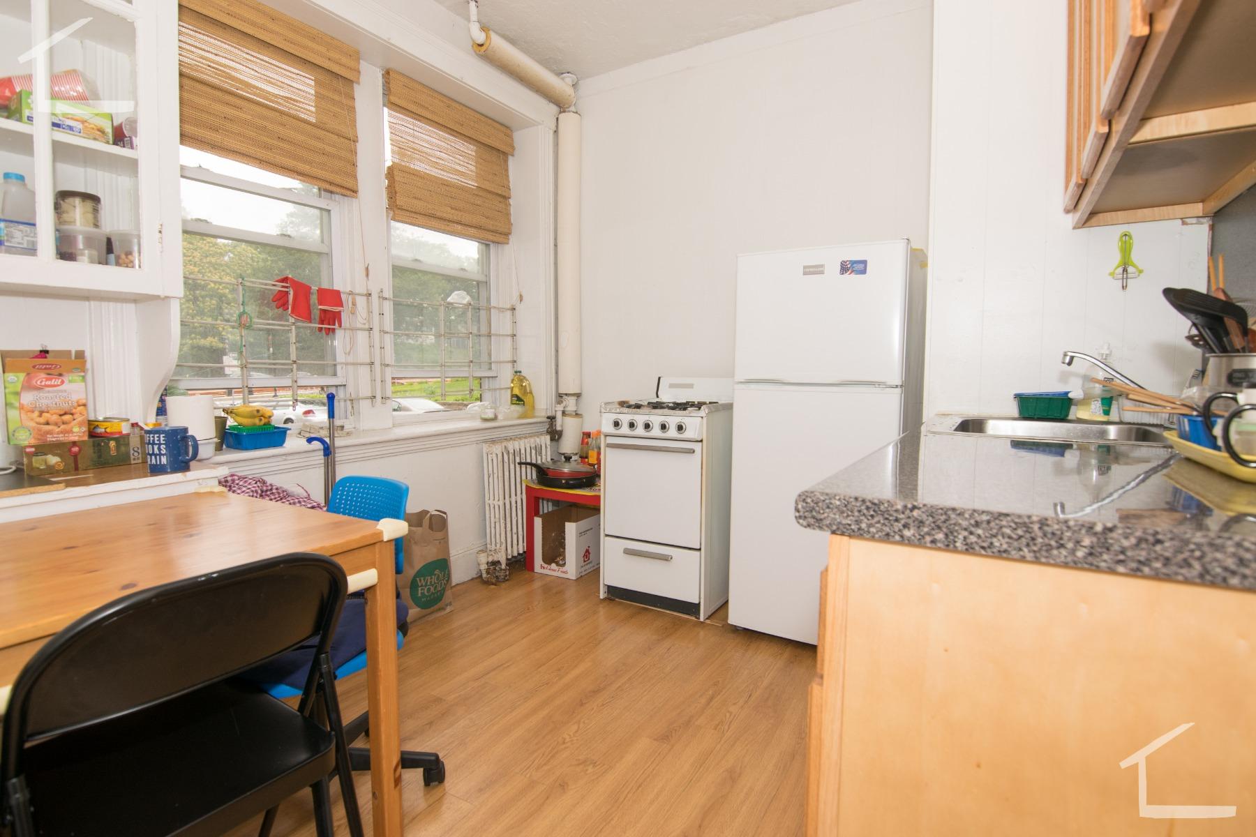 1800 Commonwealth Ave, Brighton