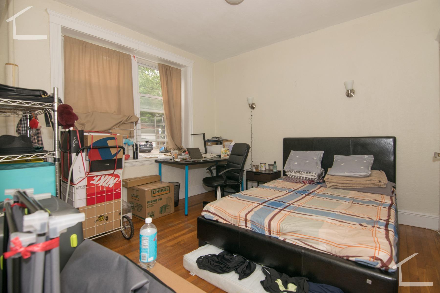 1800 Commonwealth Ave, Brighton