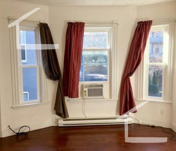 11 Higgins St, Allston