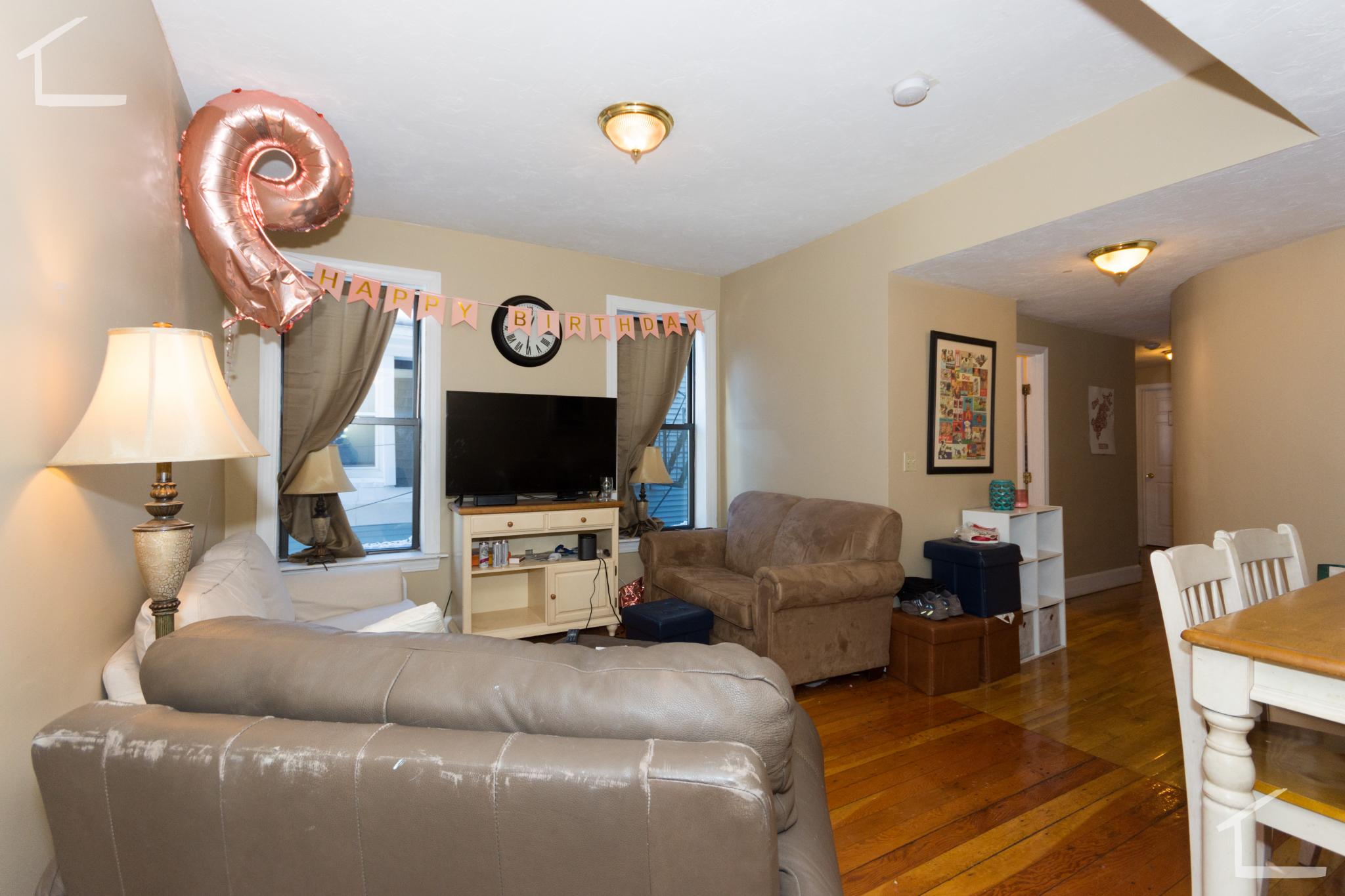 17 Highgate St, Allston