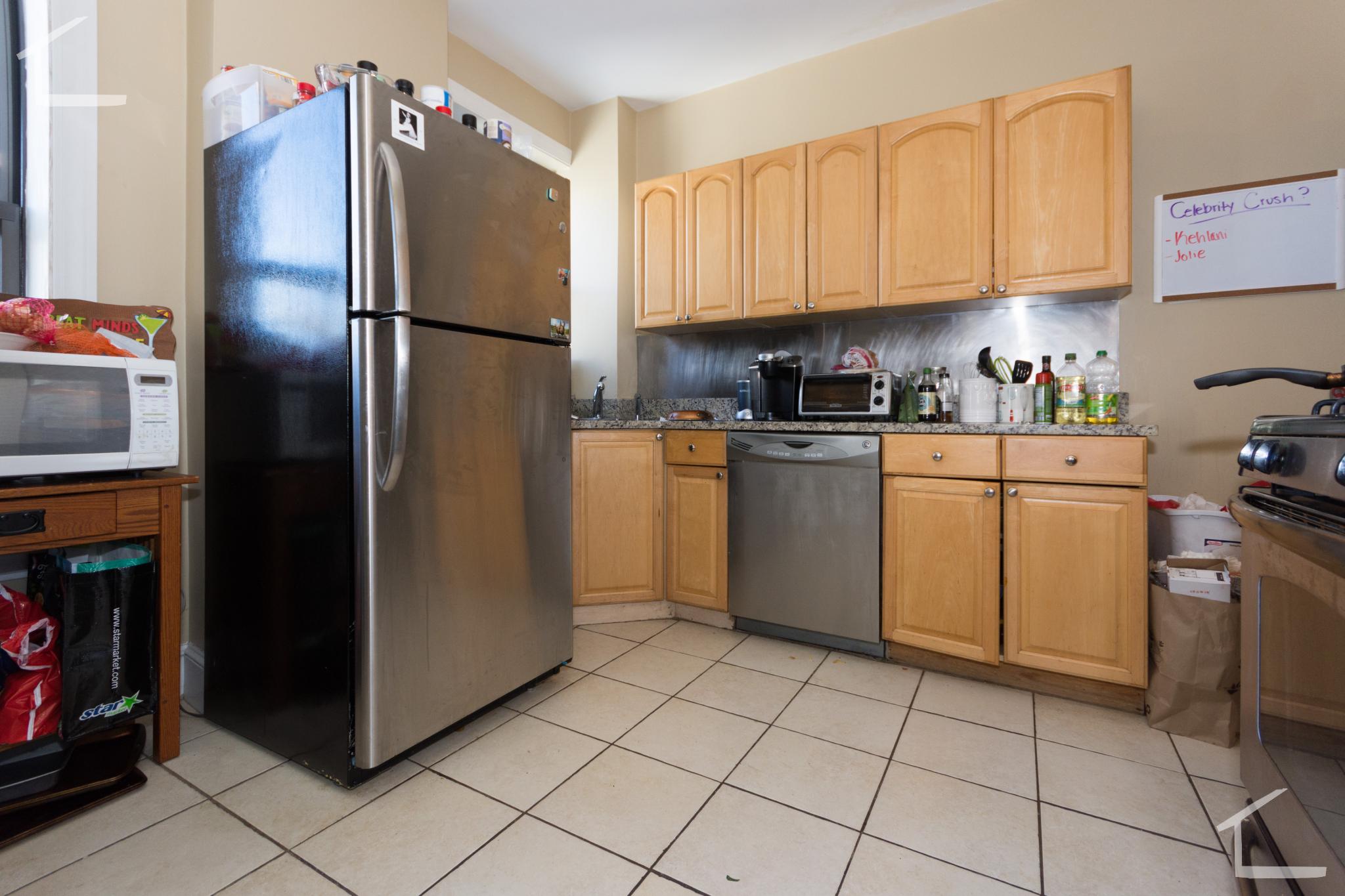 17 Highgate St, Allston