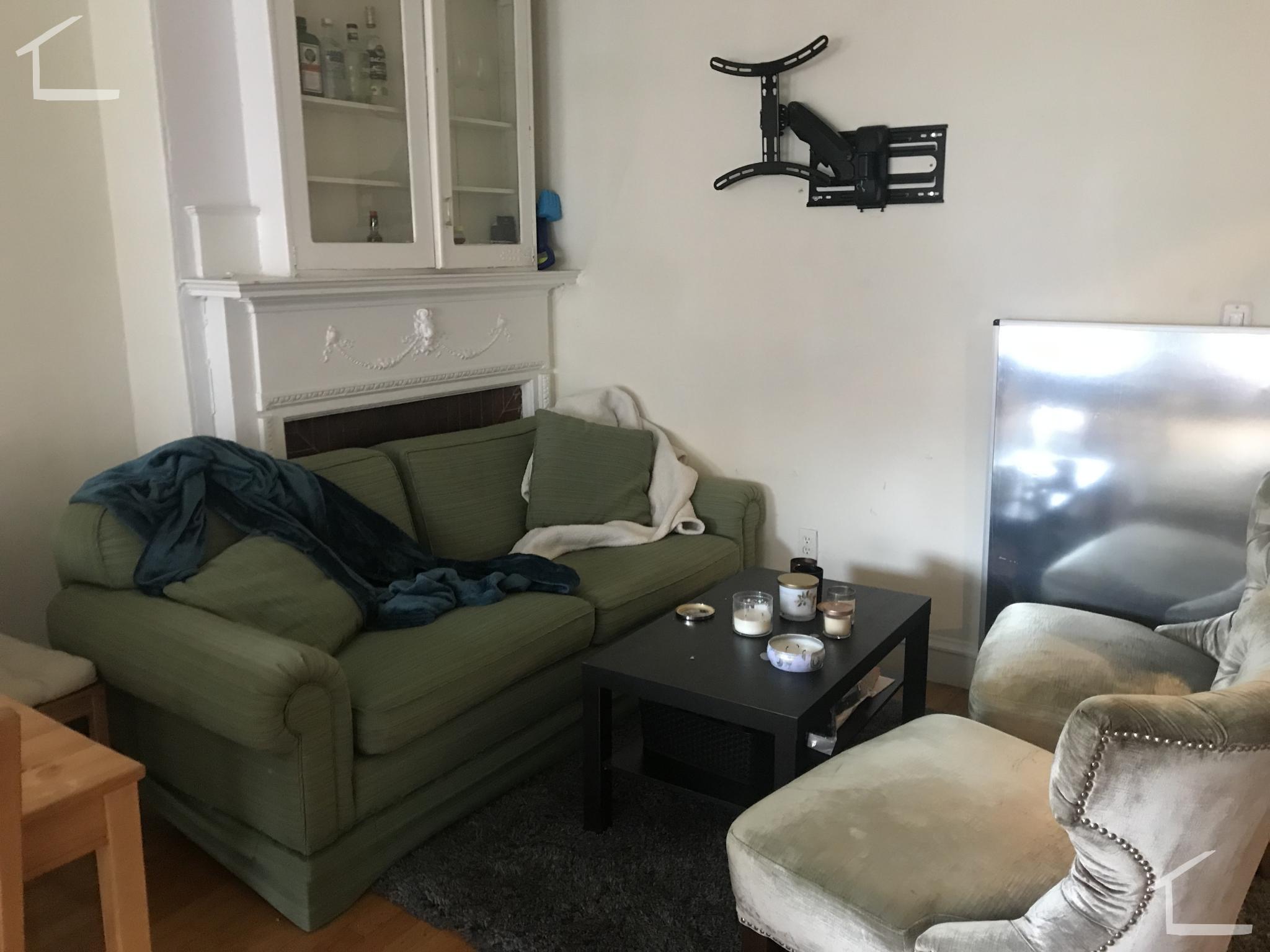 43 Bay State Rd, Fenway