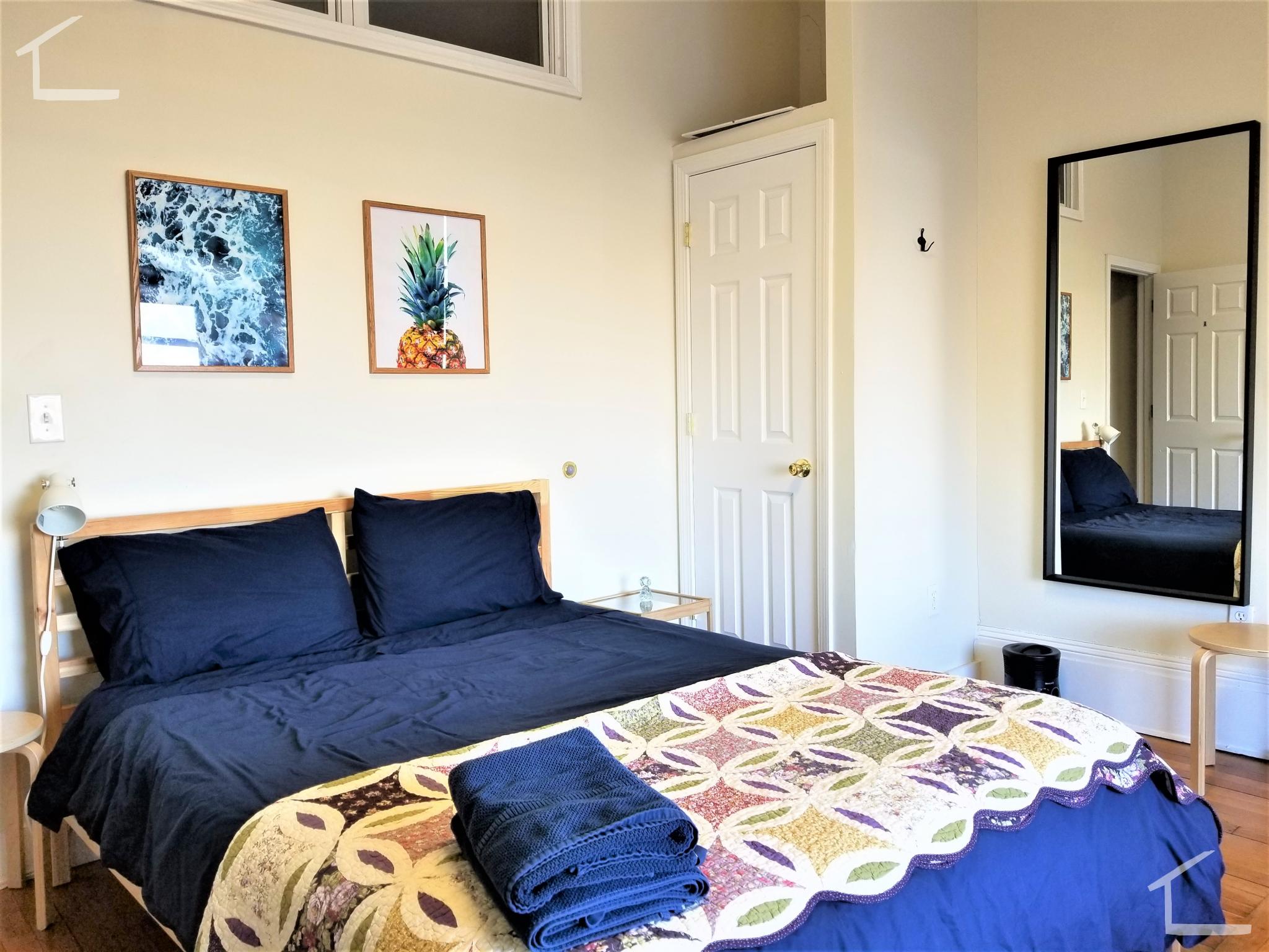 41 Bay State Rd, Fenway