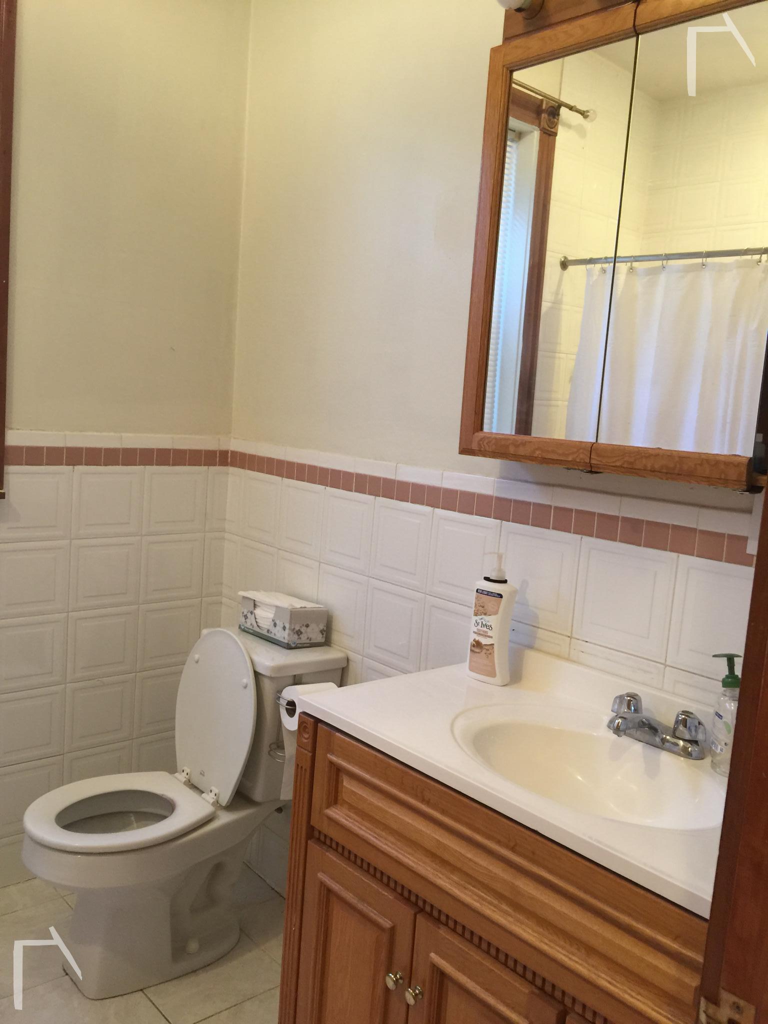 21 Gibbs St, Coolidge Corner