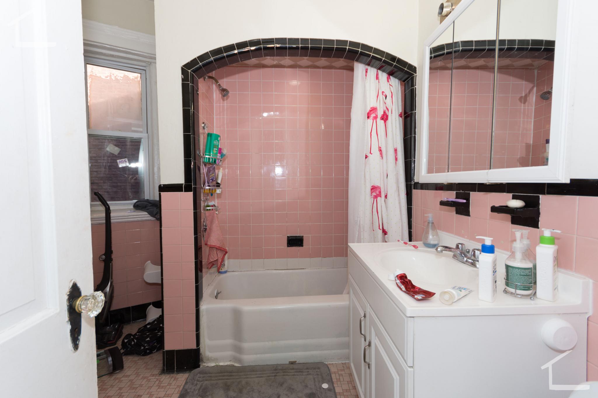 1232 Beacon St, Coolidge Corner