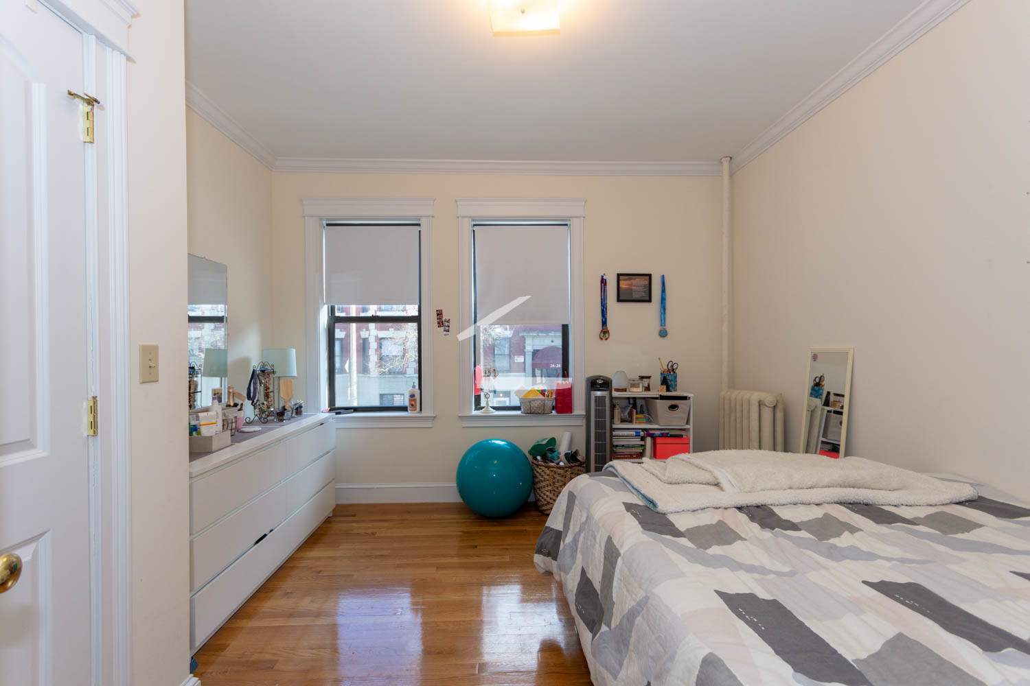 27 Glenville Ave, Allston