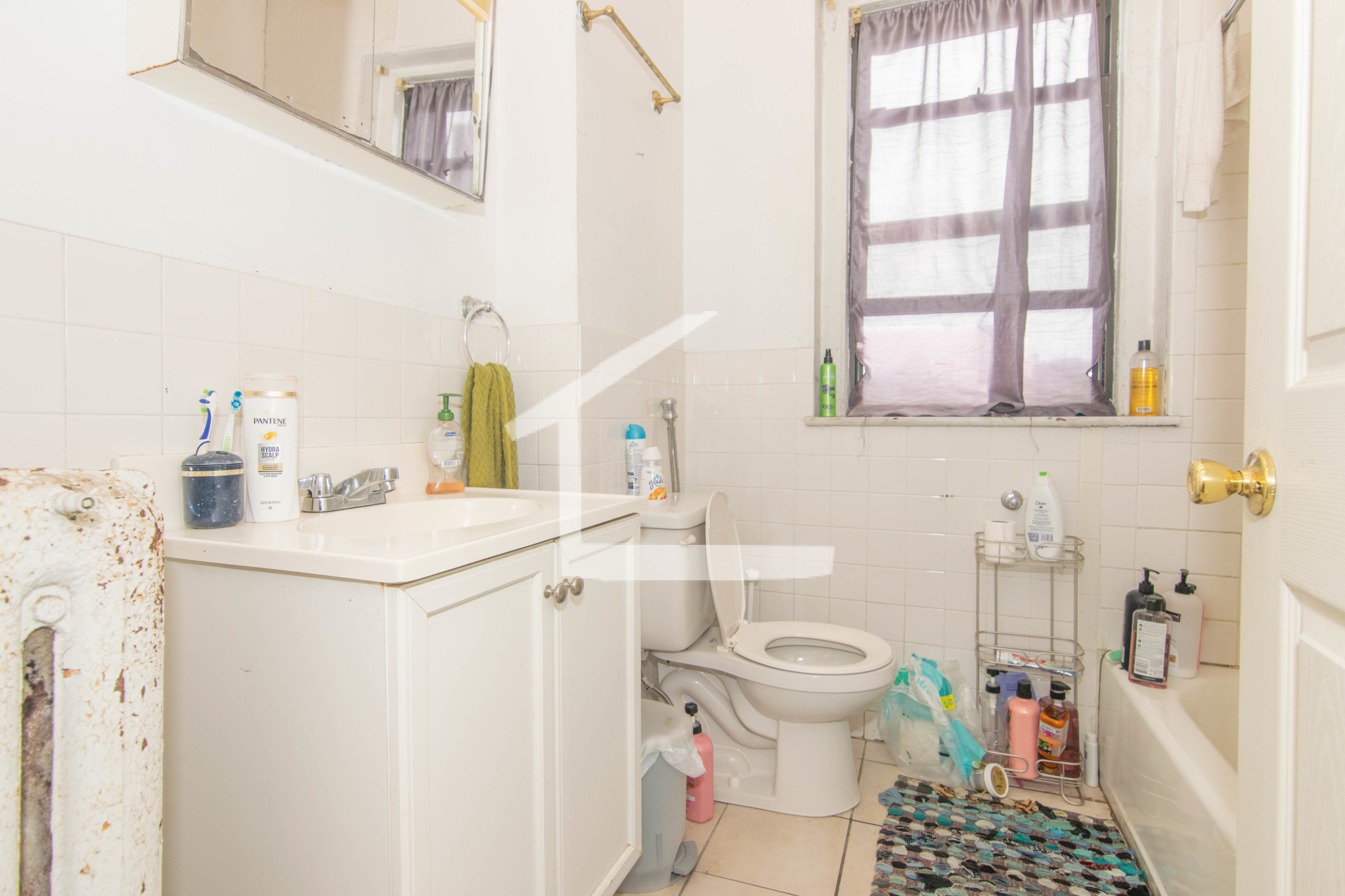 18 Glenville Ave, Allston