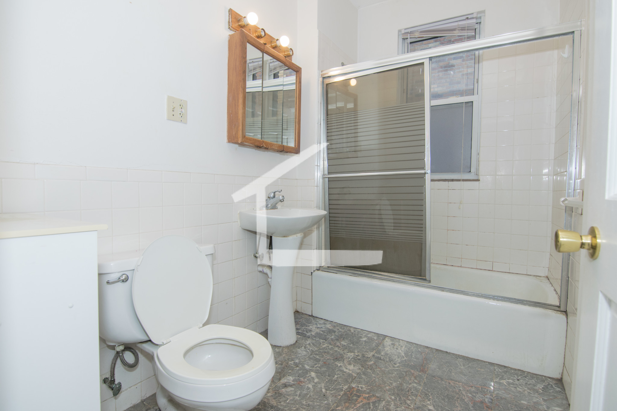 15 Scottfield Rd, Allston