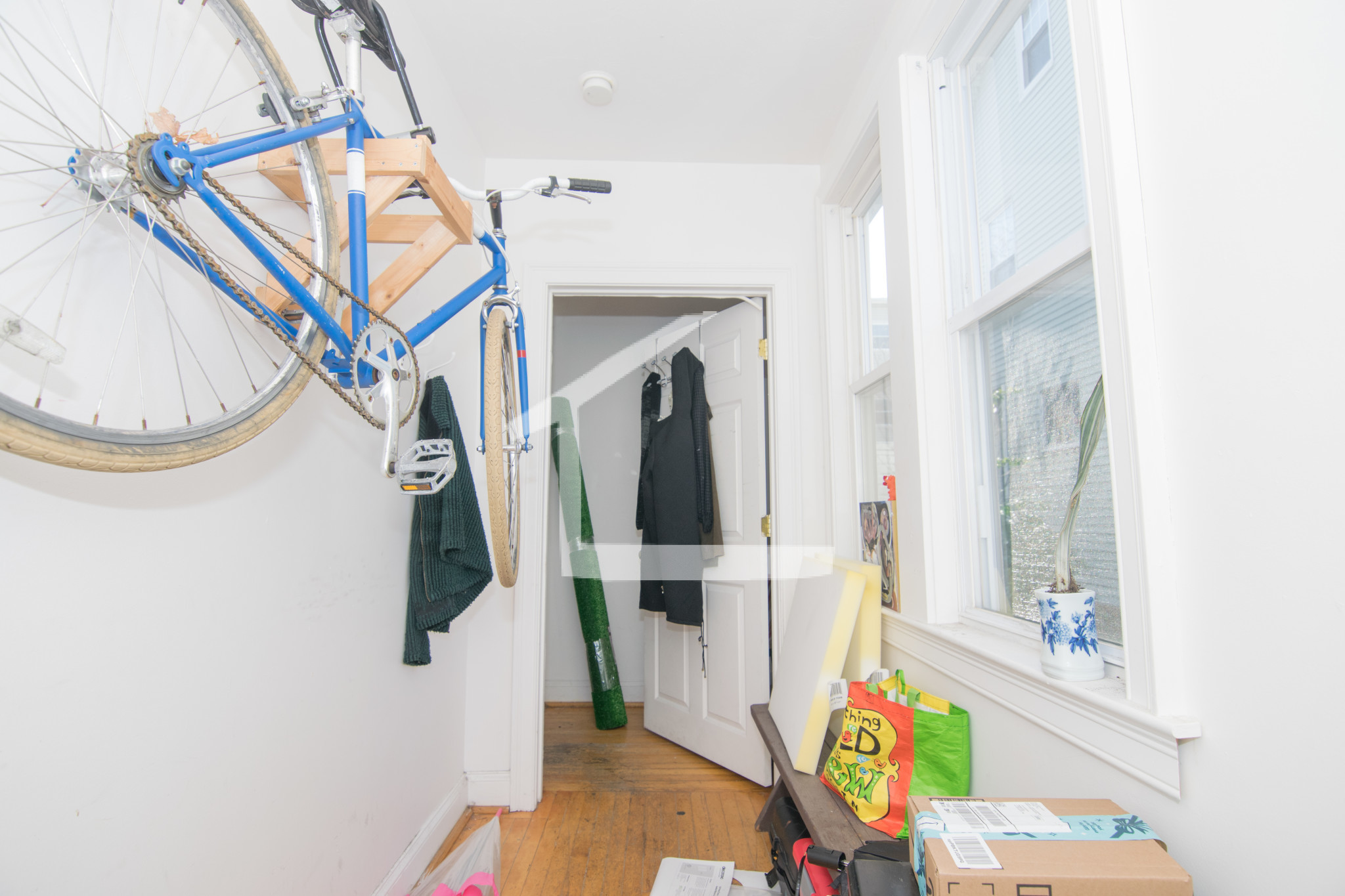 17 Pratt St, Allston