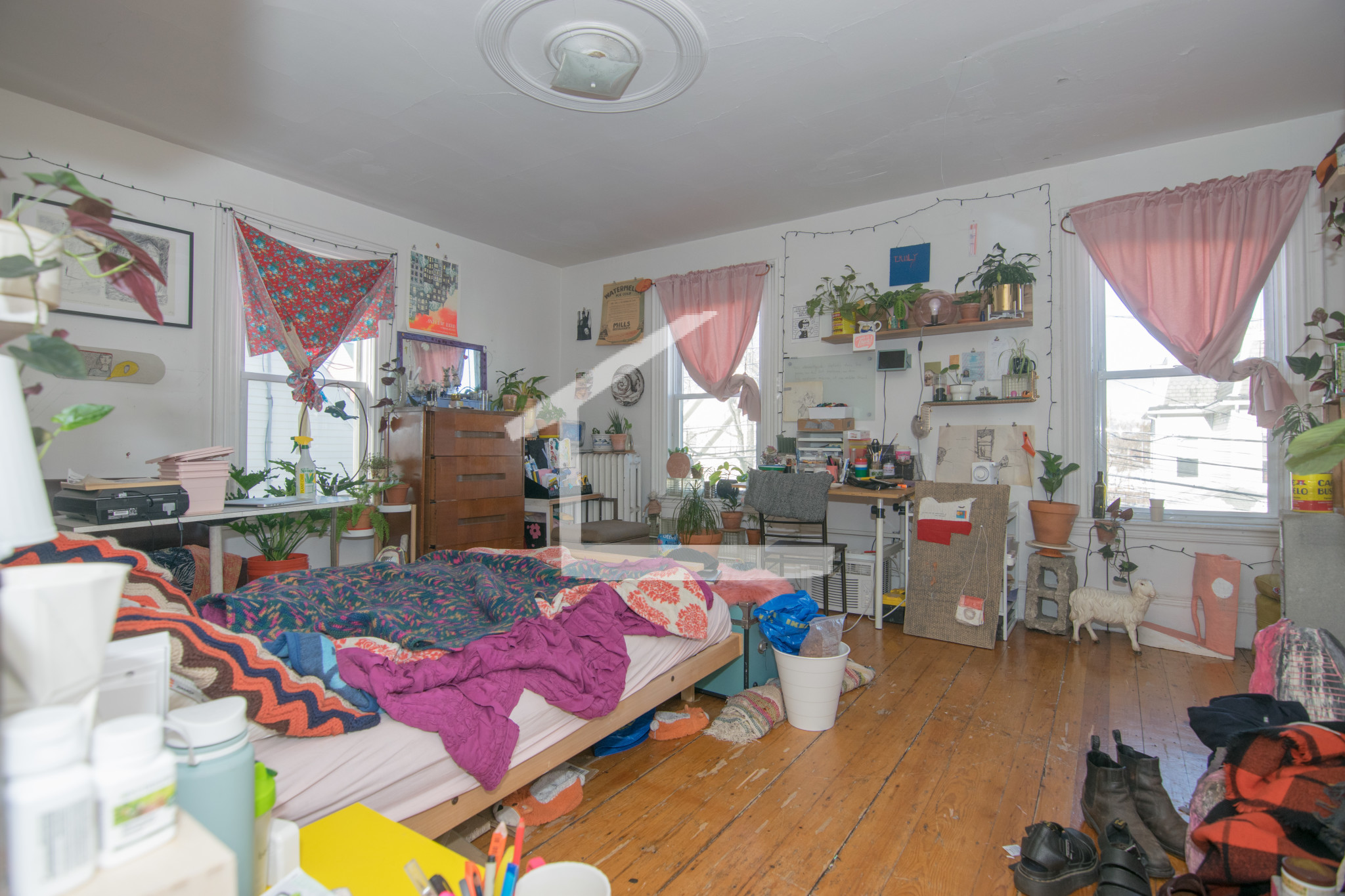 21 Pratt St, Allston