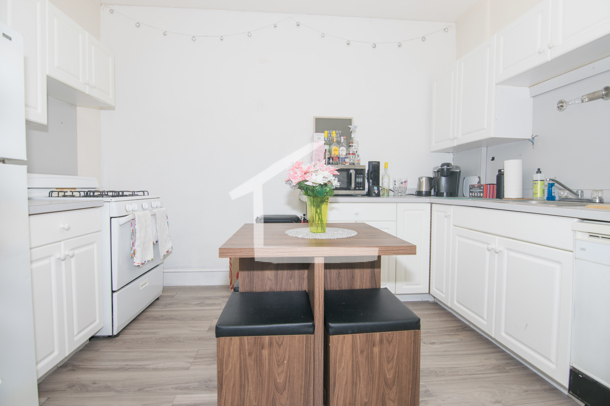 54 Egmont St, Coolidge Corner