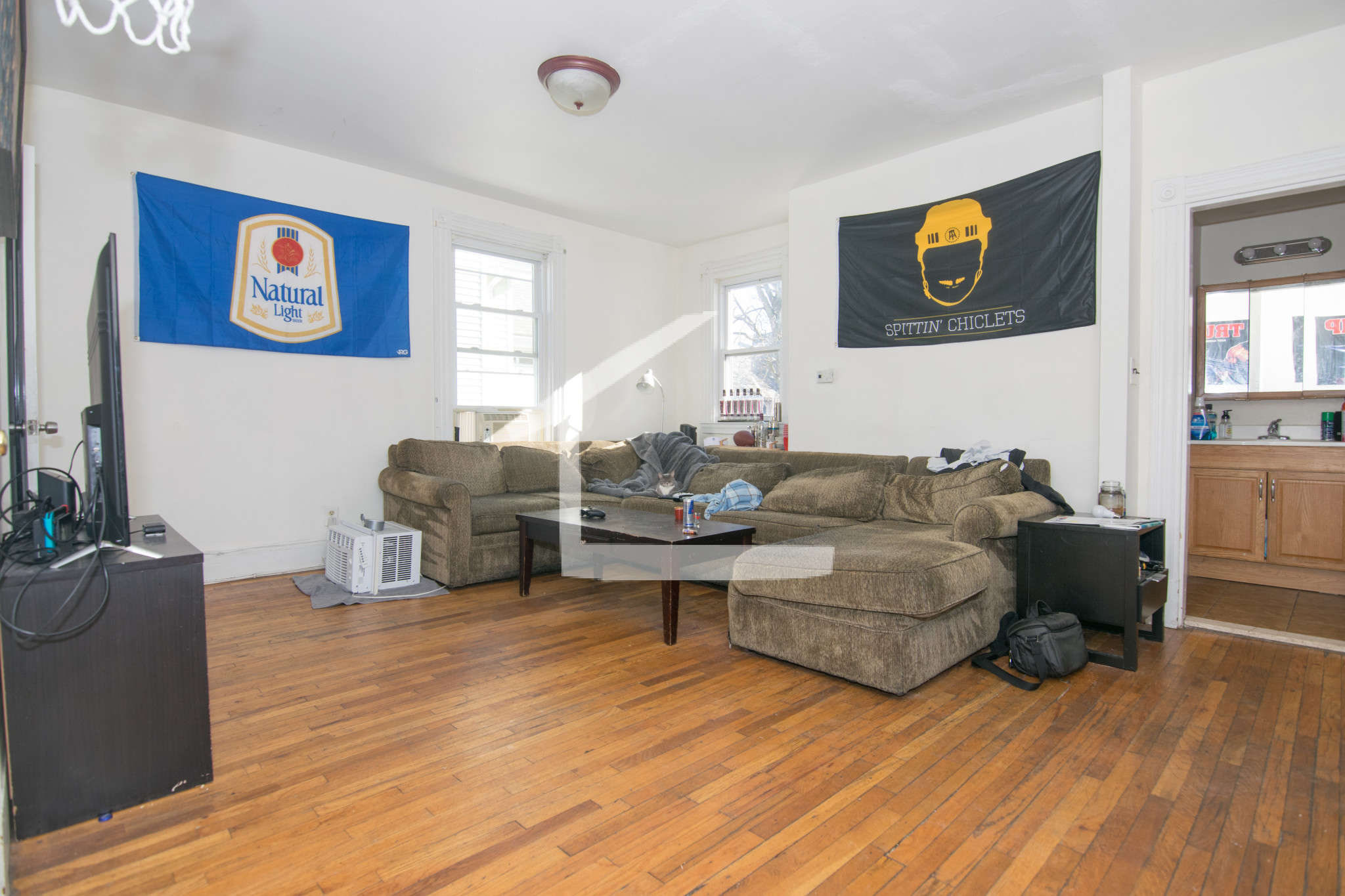 23 Pratt St, Allston