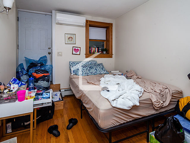 42 Garden St, Beacon Hill