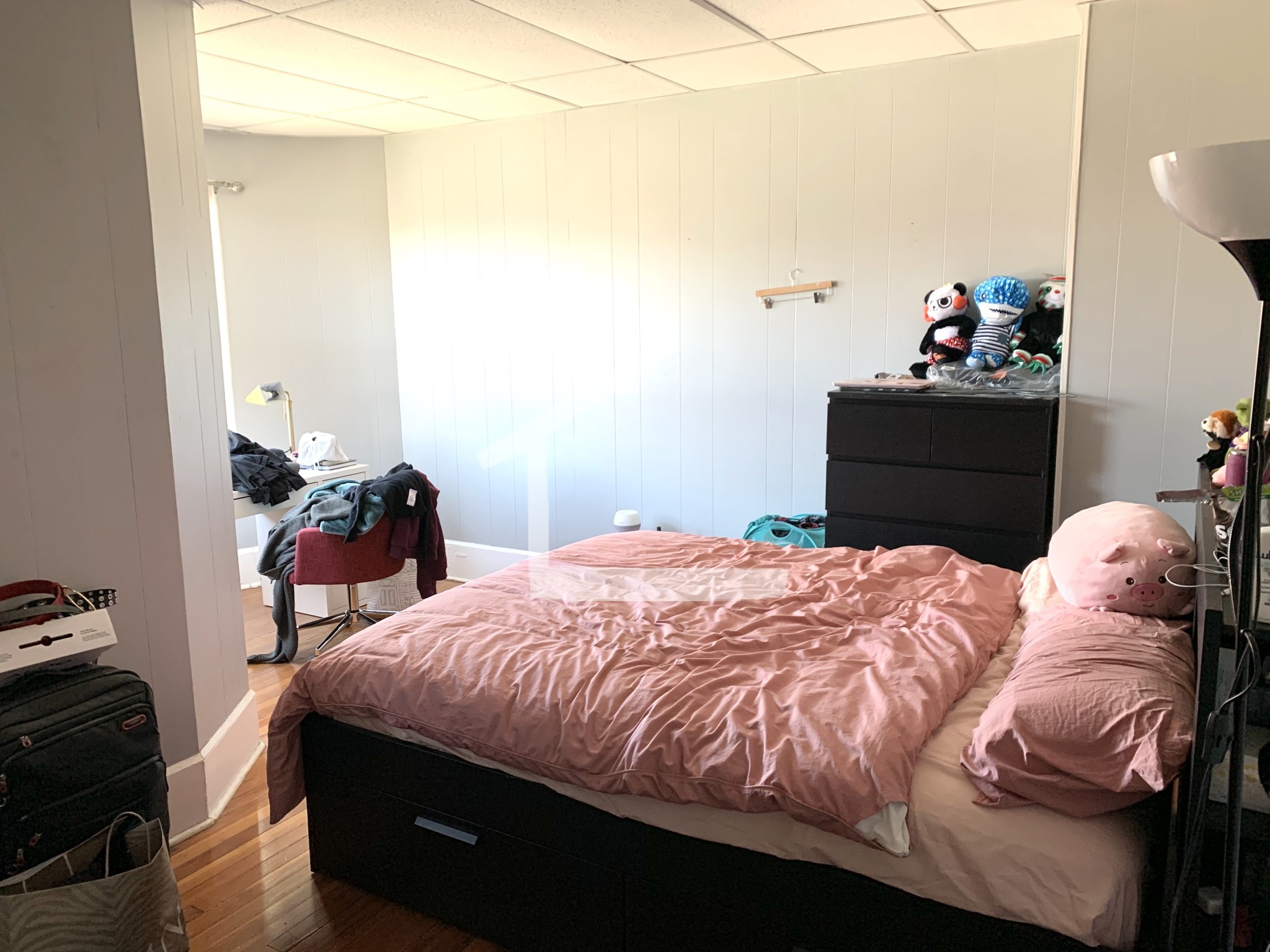 879 Beacon St, Fenway