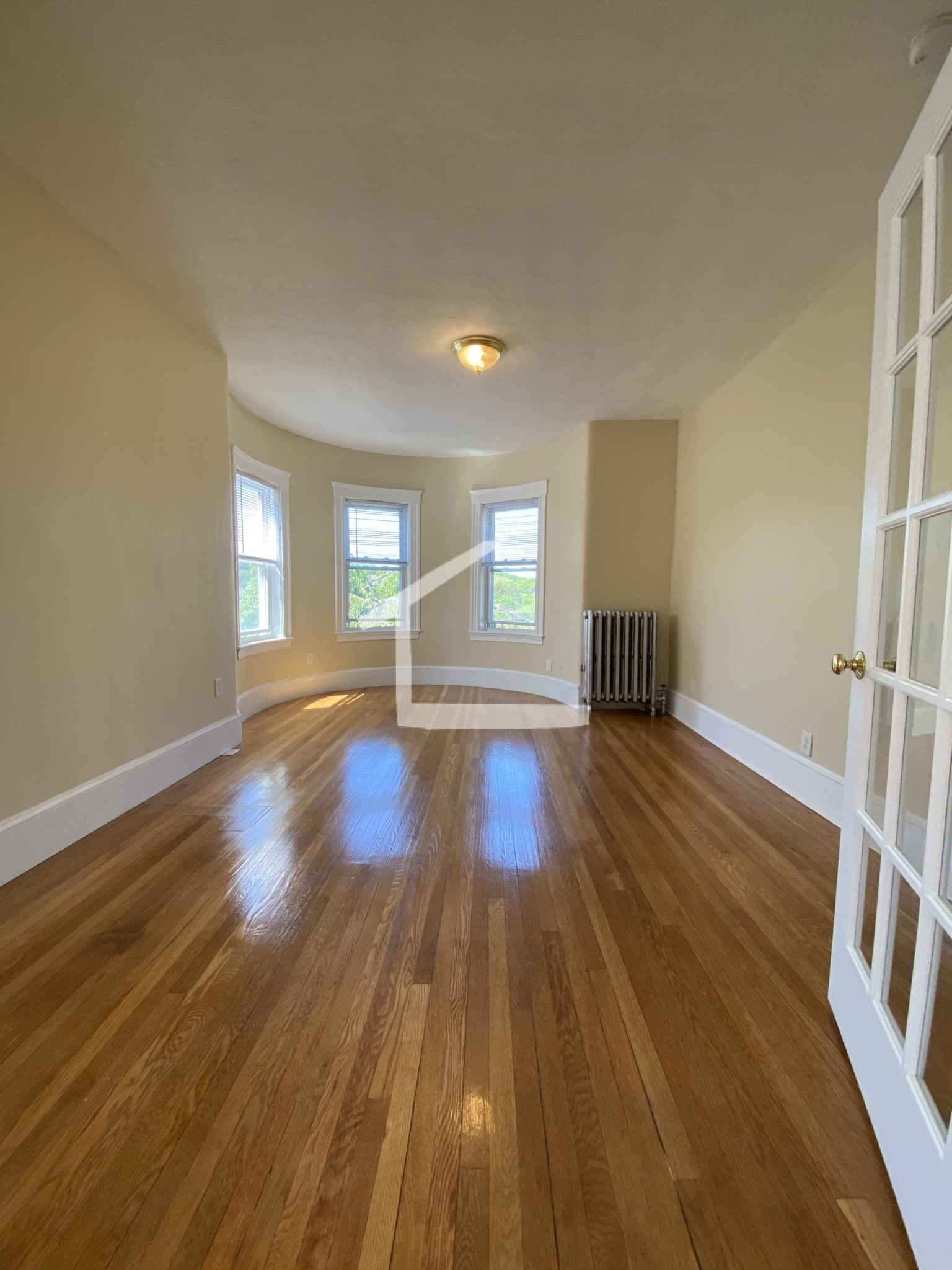 Photos of apartment on Tappan St.,Brookline MA 02445
