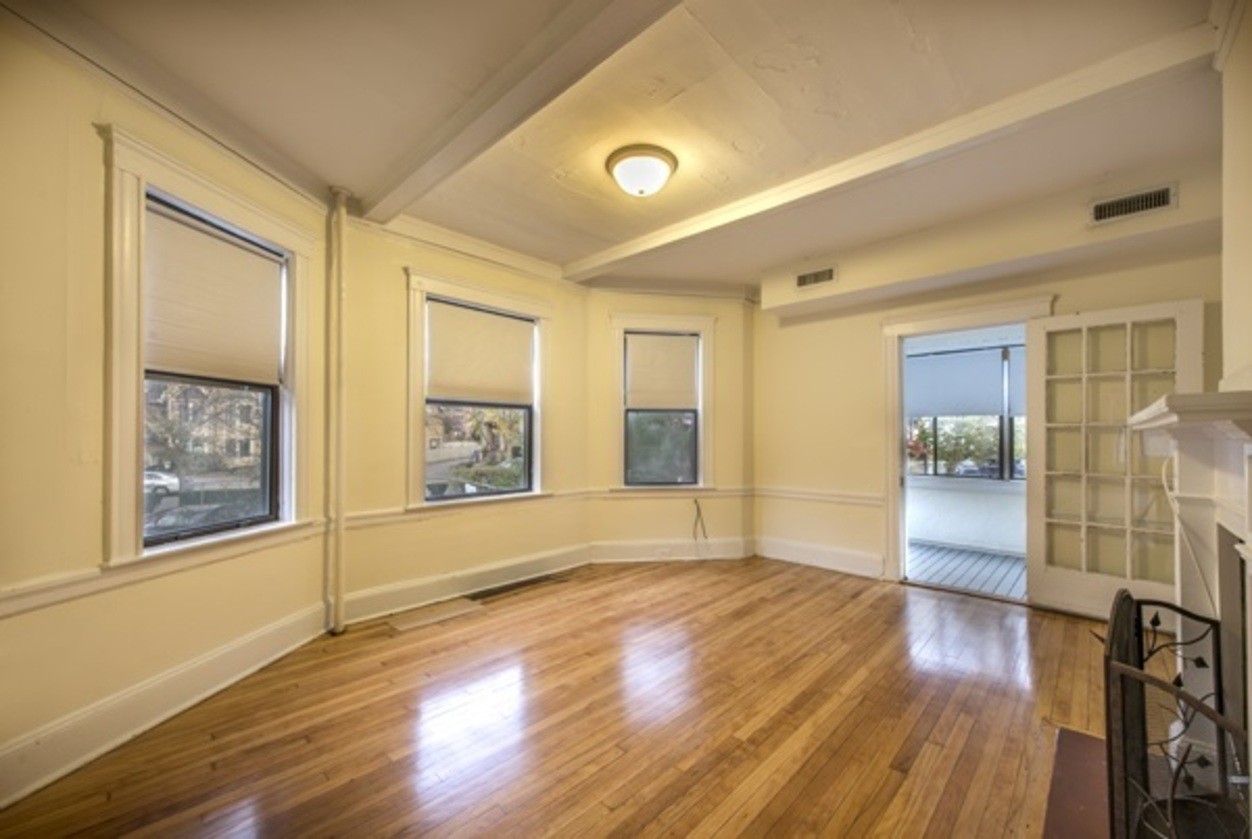 26 Hamilton Rd, Coolidge Corner